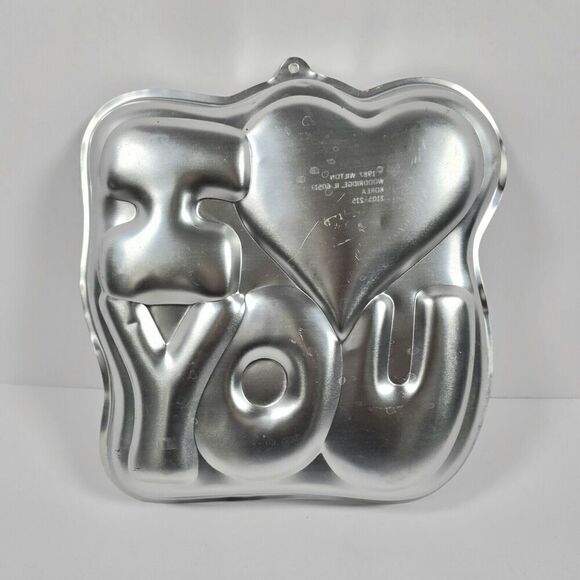 Wilton Vintage 80s Cake Pan I Love You 2105-215 Heart Valentine‎ Baking - Picture 1 of 6